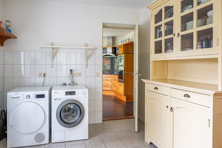 Foto 22 van Meeneweg 1