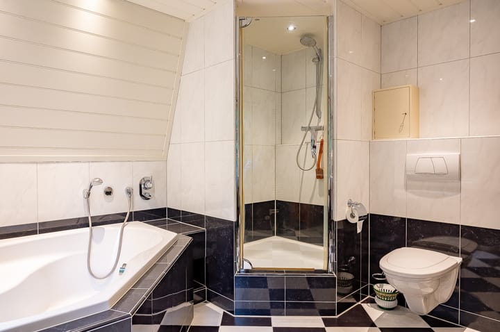 Foto 27 van Meeneweg 1