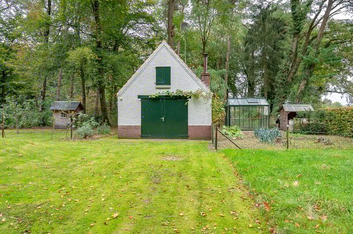 Foto 40 van Meeneweg 1