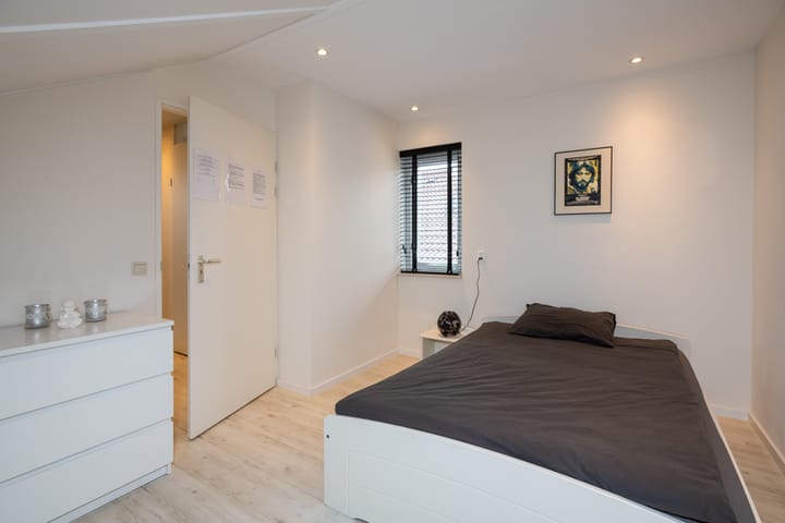 Foto 27 van Van der Meulenstraat 40