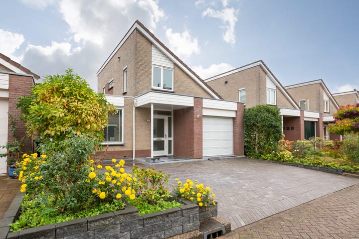 Foto 31 van Van der Meulenstraat 40