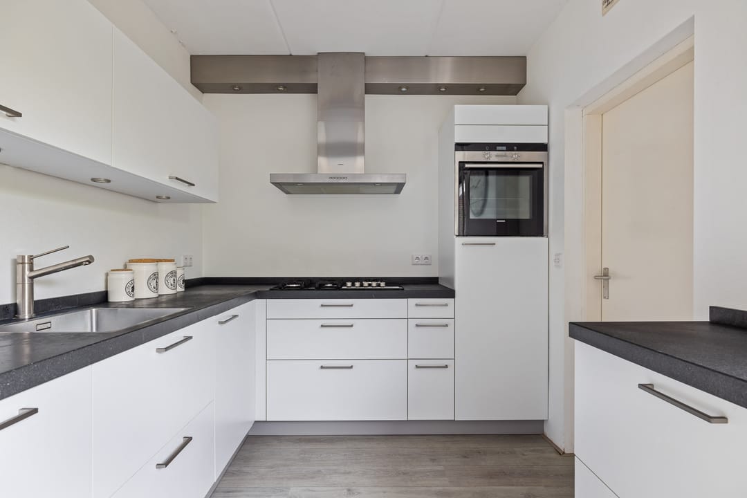 Foto 2 van Sixmastins 7