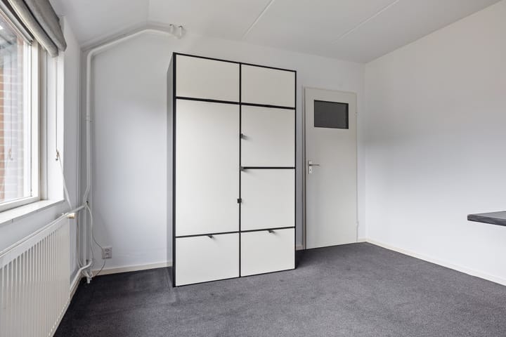 Foto 32 van Sixmastins 7