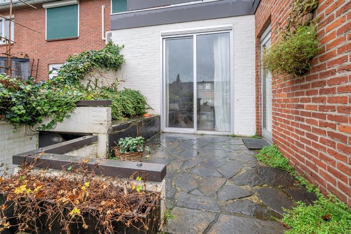 Bekijk foto 35 van Leemkampstraat 1