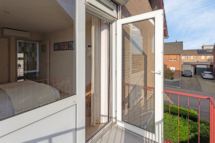 Foto 28 van Schout Offermanstraat 37