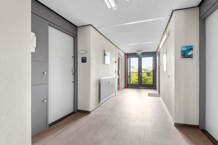 Foto 20 van Generaal Foulkesweg 207