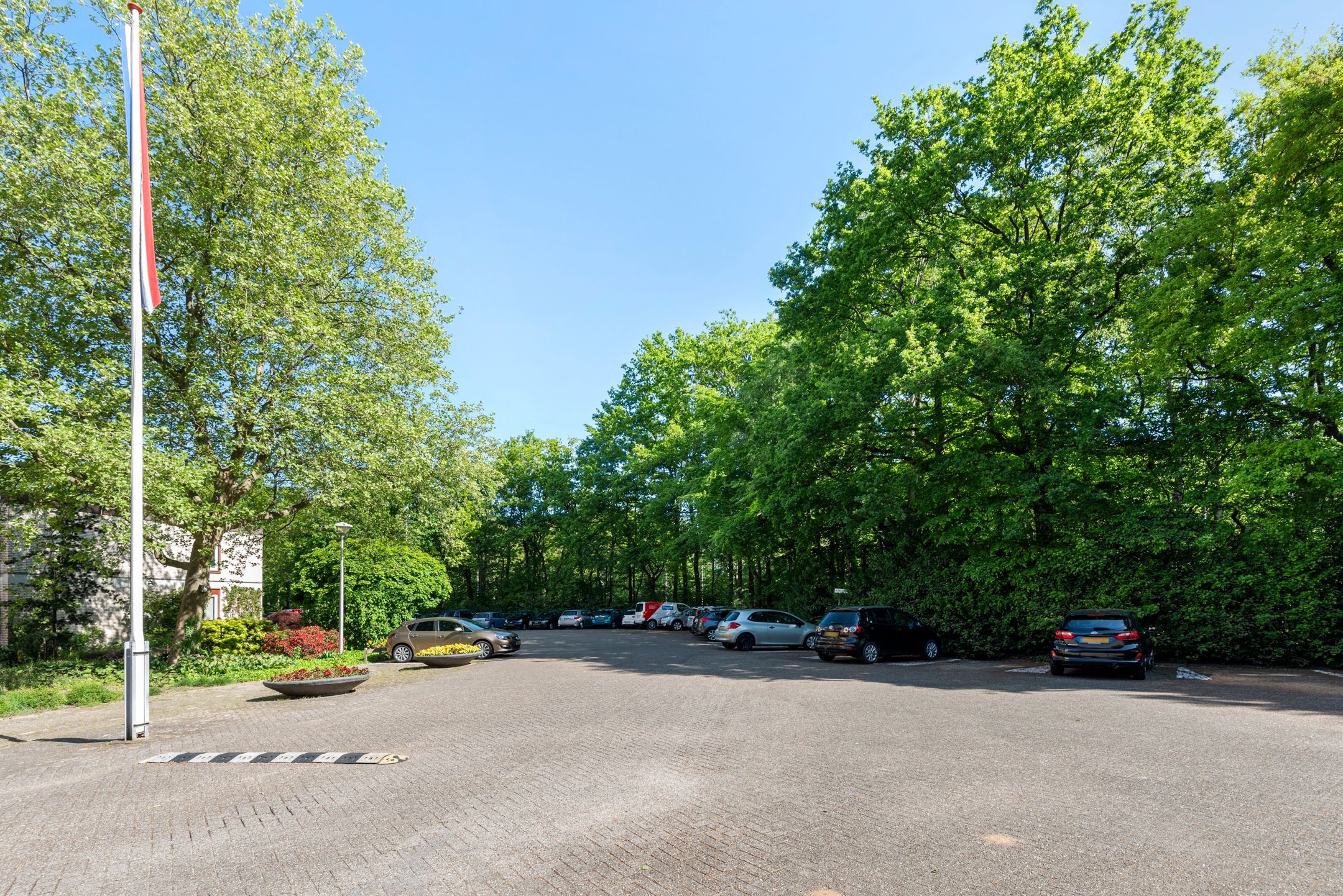 Photo 24 of Generaal Foulkesweg 207