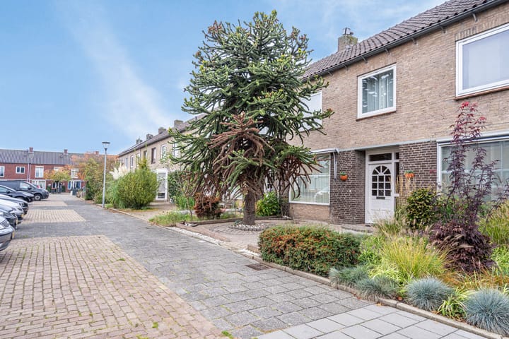 Foto 27 van Torresstraat 5