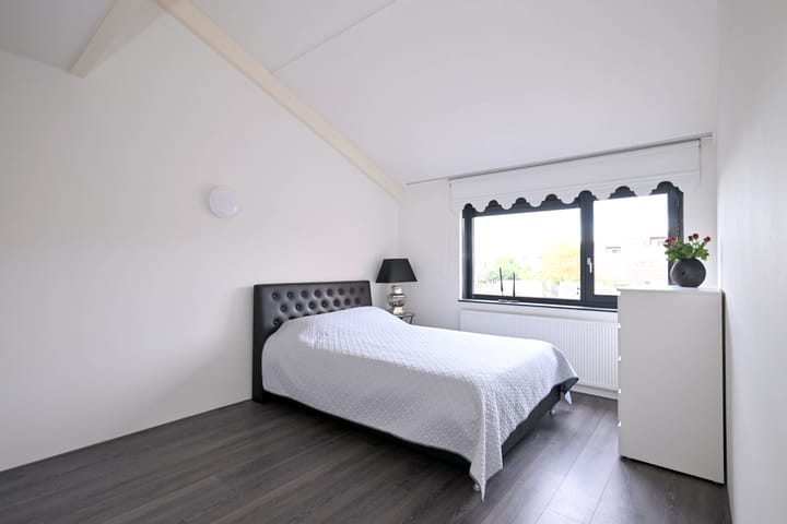 Foto 18 van Leeghwaterlaan 8