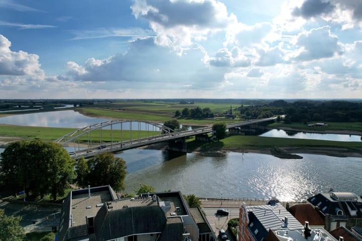 Foto 33 van Polstraat 67-F13