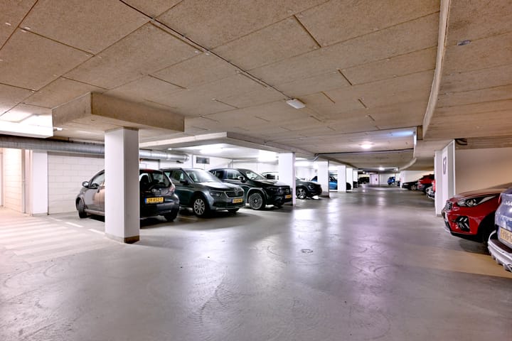 Foto 31 van Polstraat 67-F13