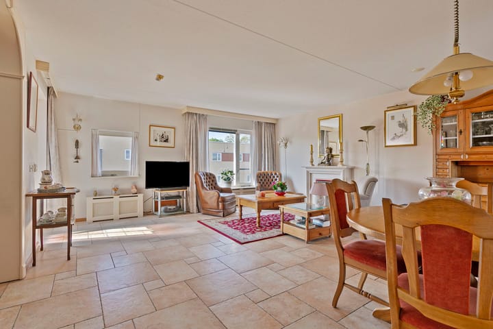 Foto 8 van van Hellemondtstraat 50