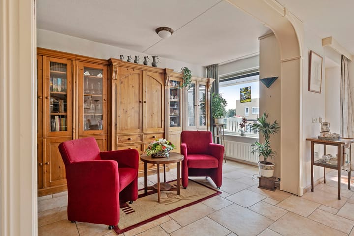 Foto 10 van van Hellemondtstraat 50