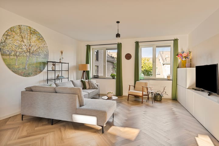 Photo 12 of Halvegas 1