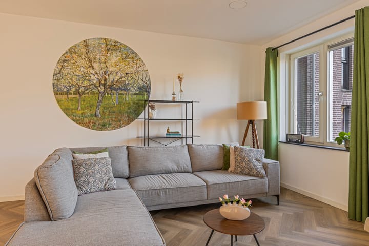 Photo 13 of Halvegas 1