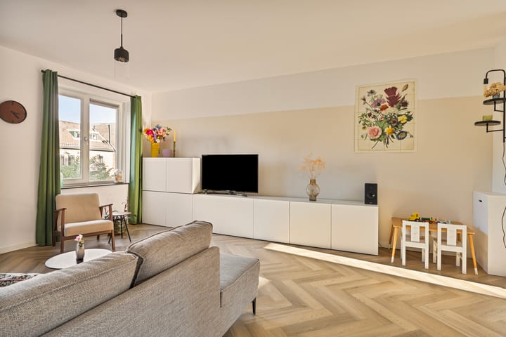 Photo 14 of Halvegas 1