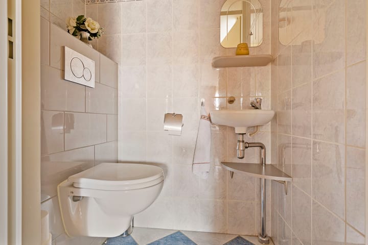 Foto 18 van van Hellemondtstraat 50