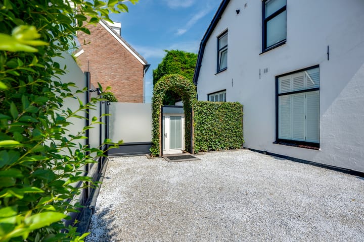 Foto 78 van Lange Dreef 2