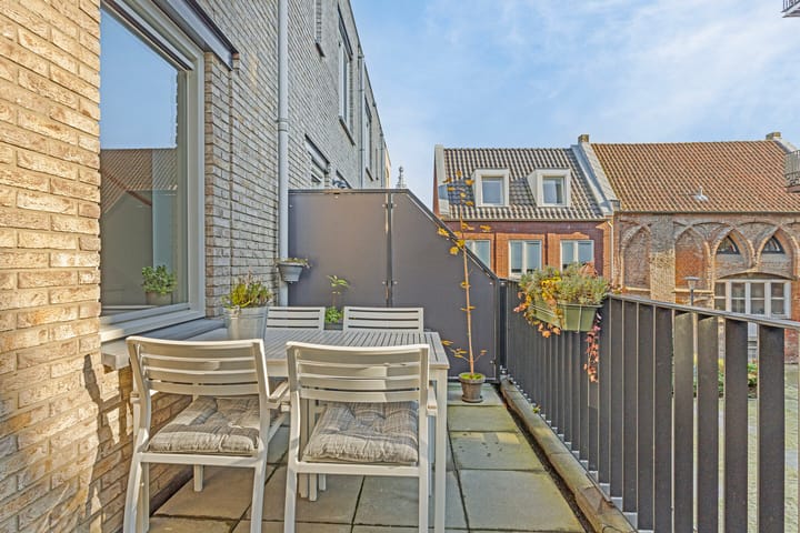 Photo 20 of Halvegas 1