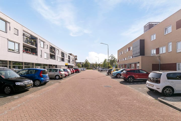 Foto 24 van van Hellemondtstraat 50