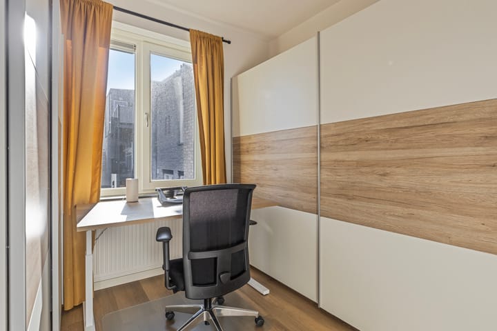 Photo 34 of Halvegas 1