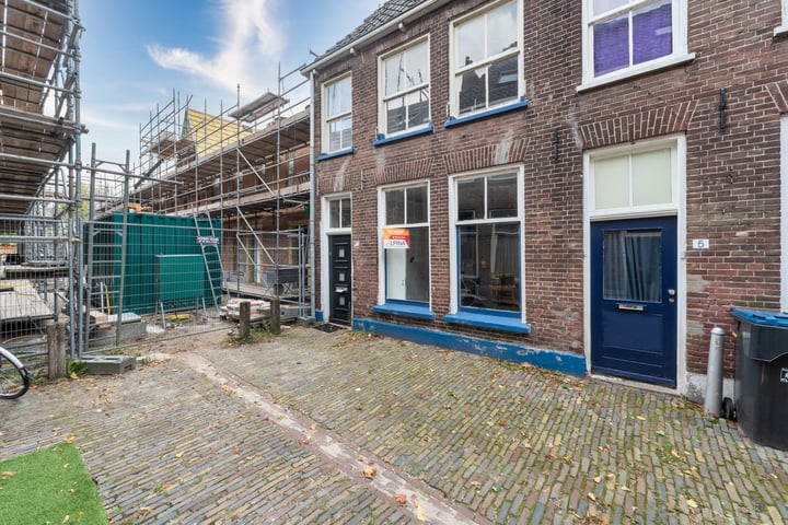 View photo 5 of Rozenstraat 7