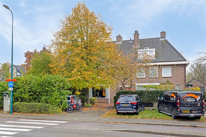 View photo 1 of Rhijngeesterstraatweg 107