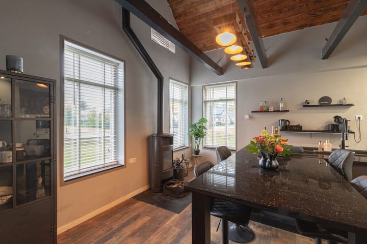 Foto 11 van Hoofdweg 24