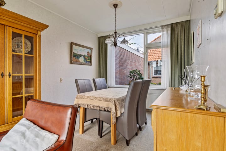 Foto 14 van Jan van Galenstraat 25