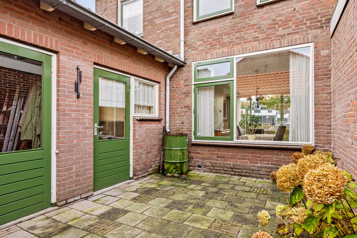 Foto 28 van Jan van Galenstraat 25