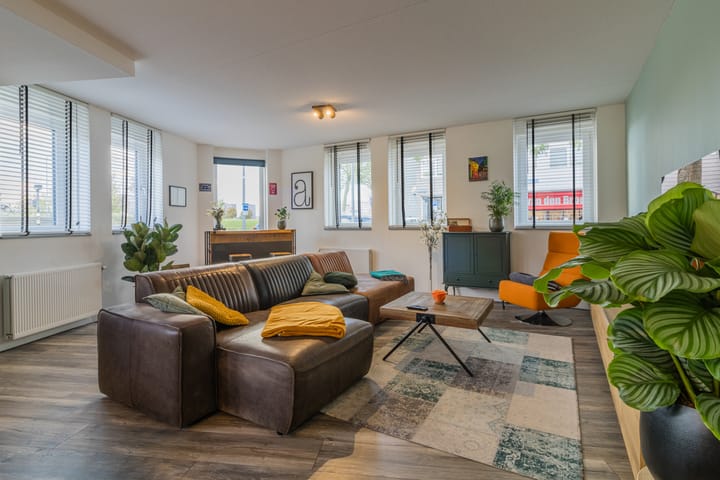 Foto 10 van Hellevoetstraat 3