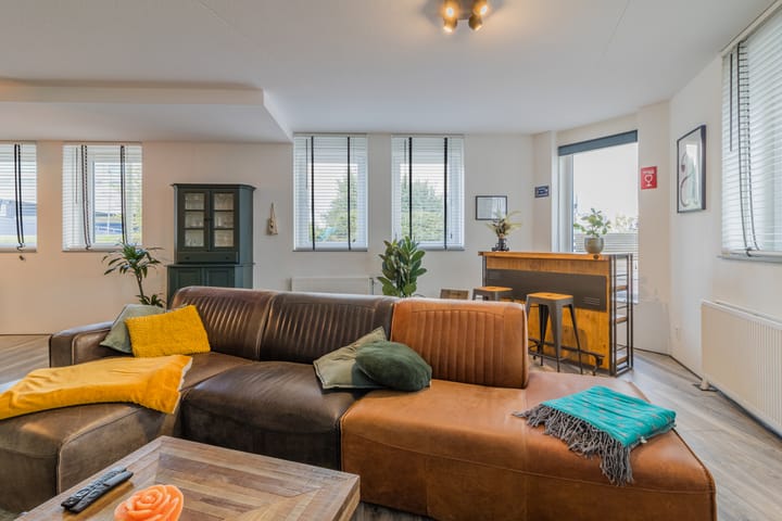 Foto 11 van Hellevoetstraat 3