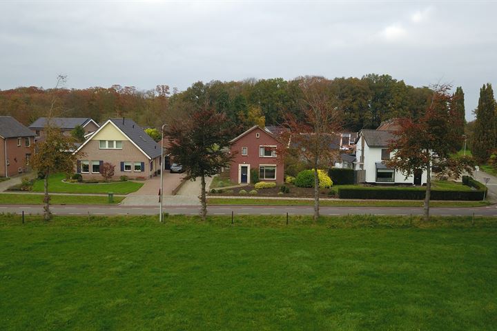 Bekijk foto 2 van Ruurloseweg 67