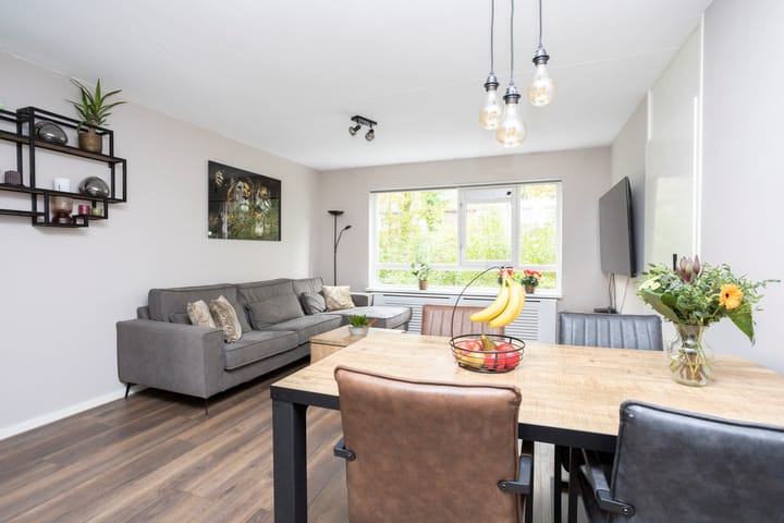 Foto 11 van Burgemeester Hendrixstraat 99