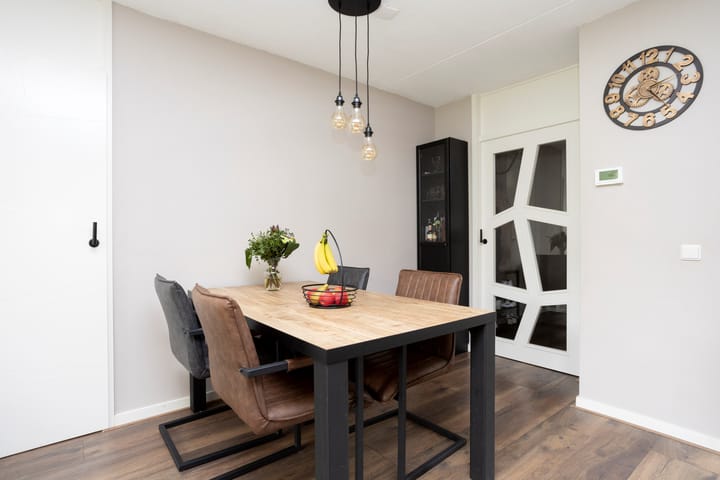 Foto 13 van Burgemeester Hendrixstraat 99