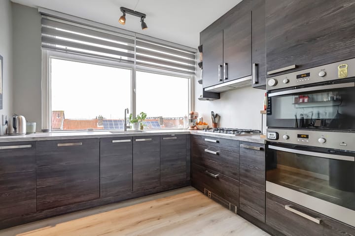 Foto 11 van Burgemeester Van Haarenlaan 1497