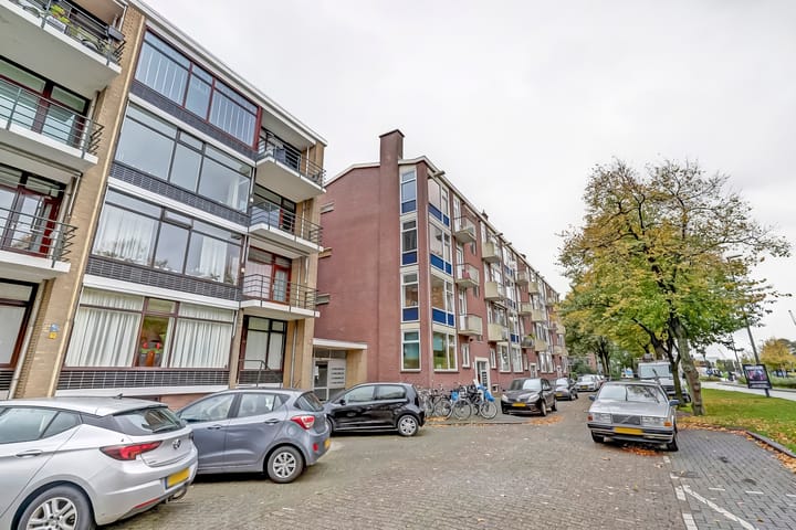 Foto 27 van Burgemeester Van Haarenlaan 1497