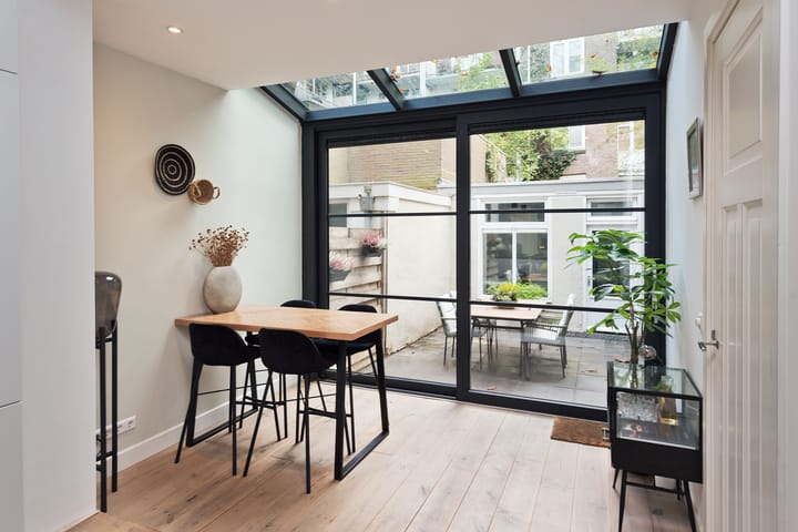 Foto 10 van Veerstraat 64-H