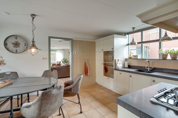 Foto 11 van Koninginneweg 57