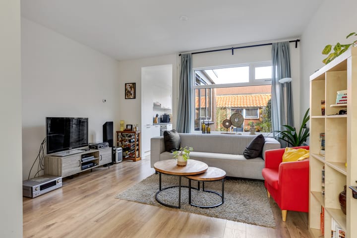 Foto 9 van M. de Klerkstraat 17