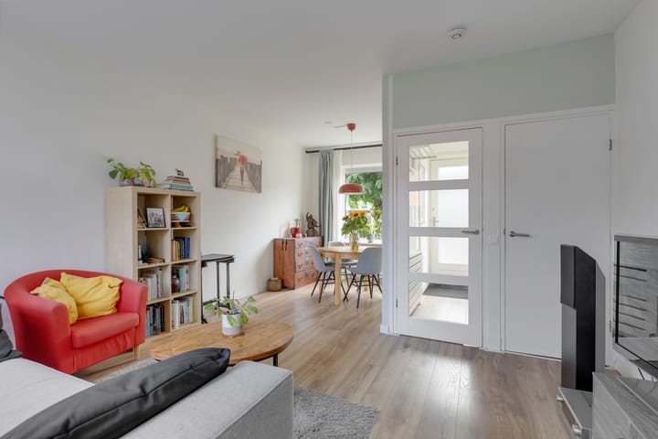 Foto 10 van M. de Klerkstraat 17