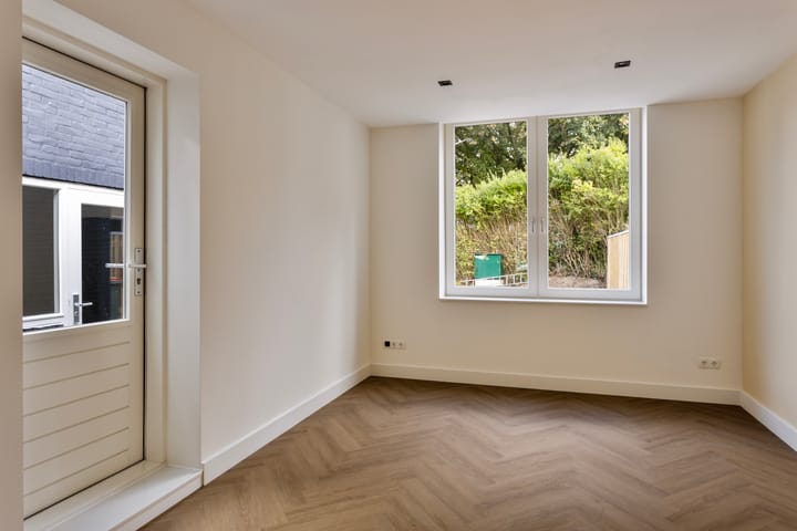 Foto 18 van Hoofdstraat 12