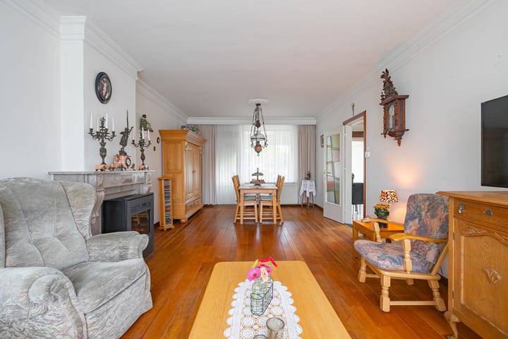 Foto 4 van Dross Roststraat 41