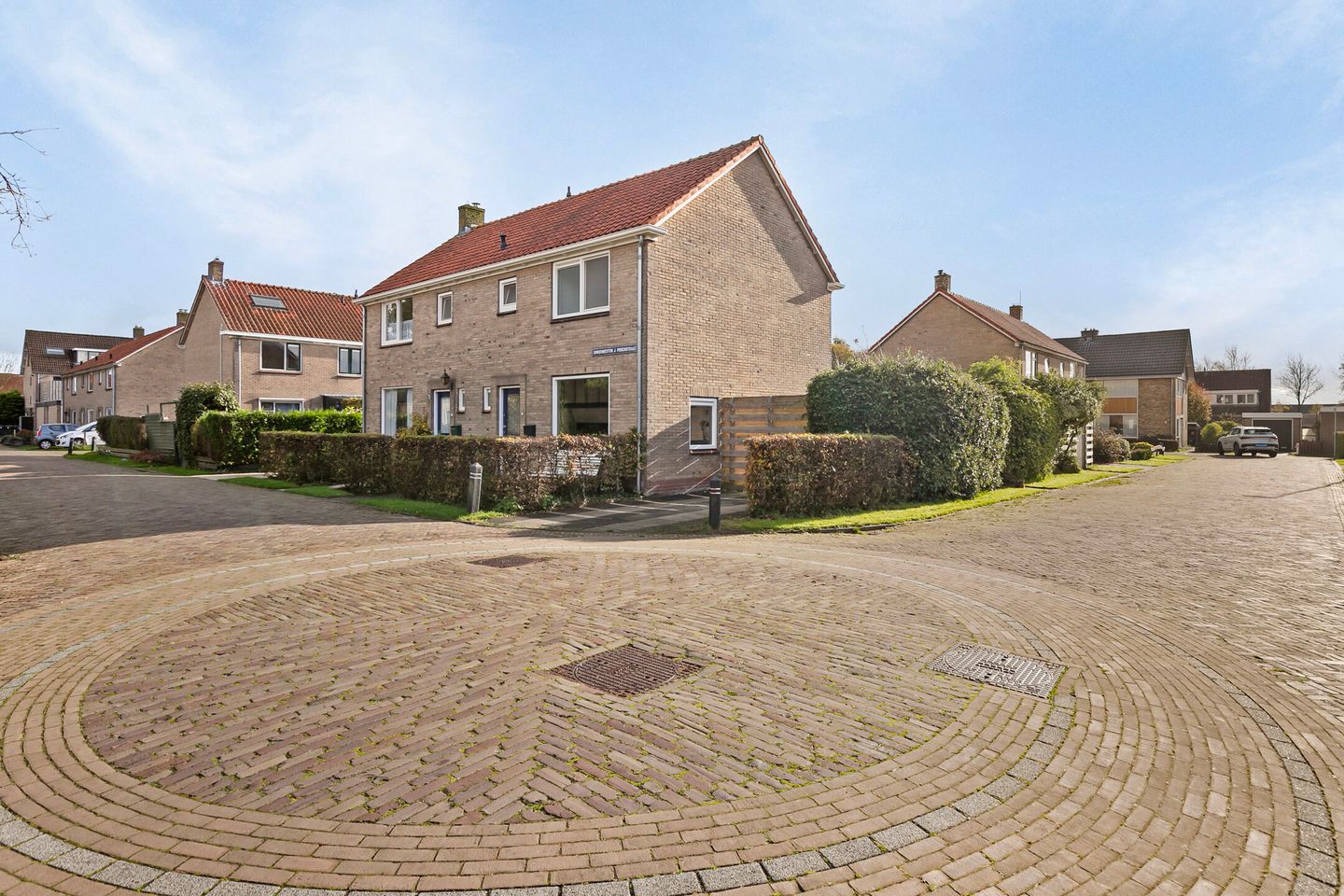 Foto 1 van Burg. J. Poschstraat 10