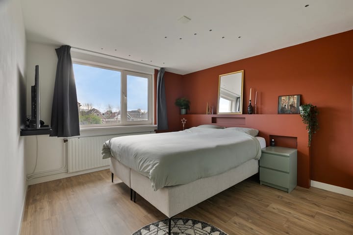 Foto 26 van Burg. J. Poschstraat 10