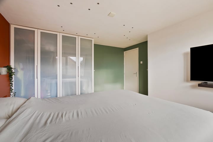 Foto 27 van Burg. J. Poschstraat 10