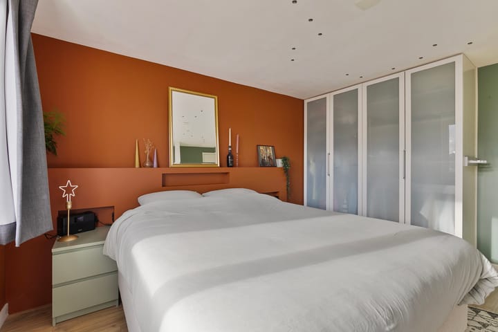 Foto 28 van Burg. J. Poschstraat 10