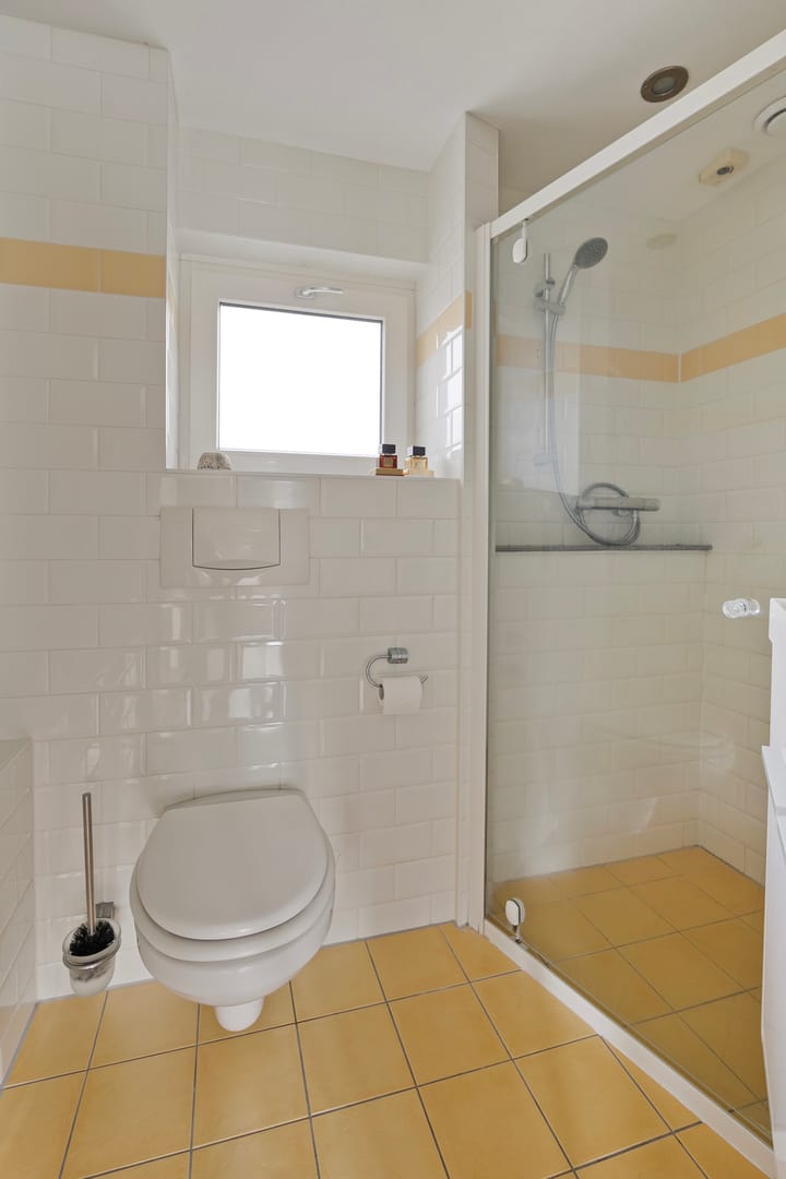 Foto 31 van Burg. J. Poschstraat 10