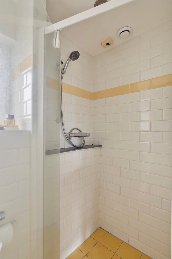 Foto 32 van Burg. J. Poschstraat 10