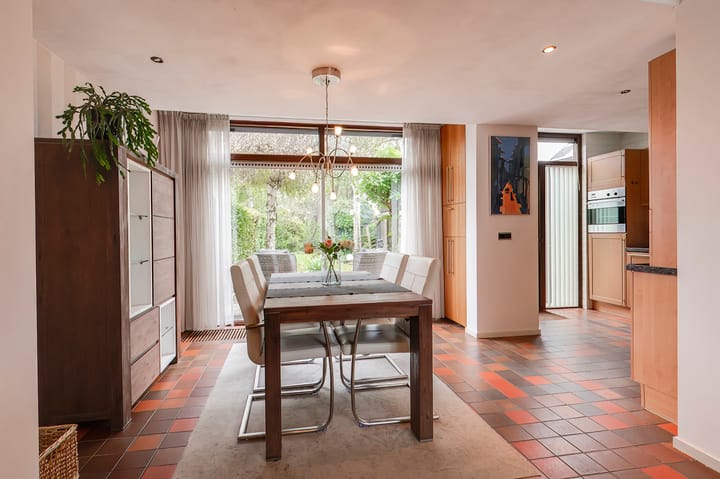 Foto 8 van Dohnastraat 4